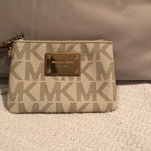 Michael Kors wristlet